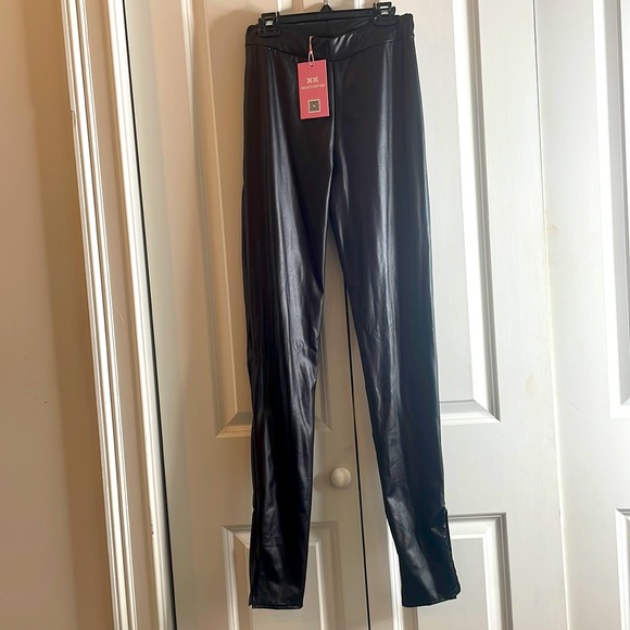 Black Faux Leather Split Leggings - Picture 1 of 3